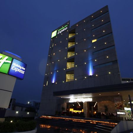 Holiday Inn Express Toluca Galerias Metepec By Ihg Bagian luar foto
