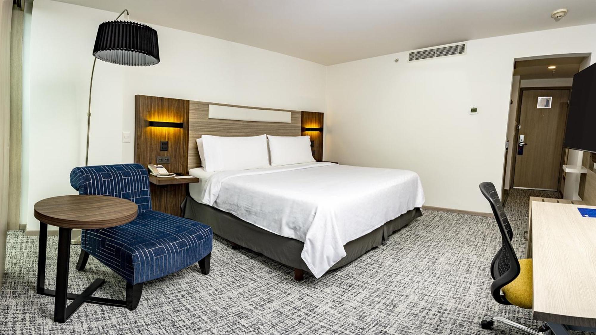 Holiday Inn Express Toluca Galerias Metepec By Ihg Bagian luar foto