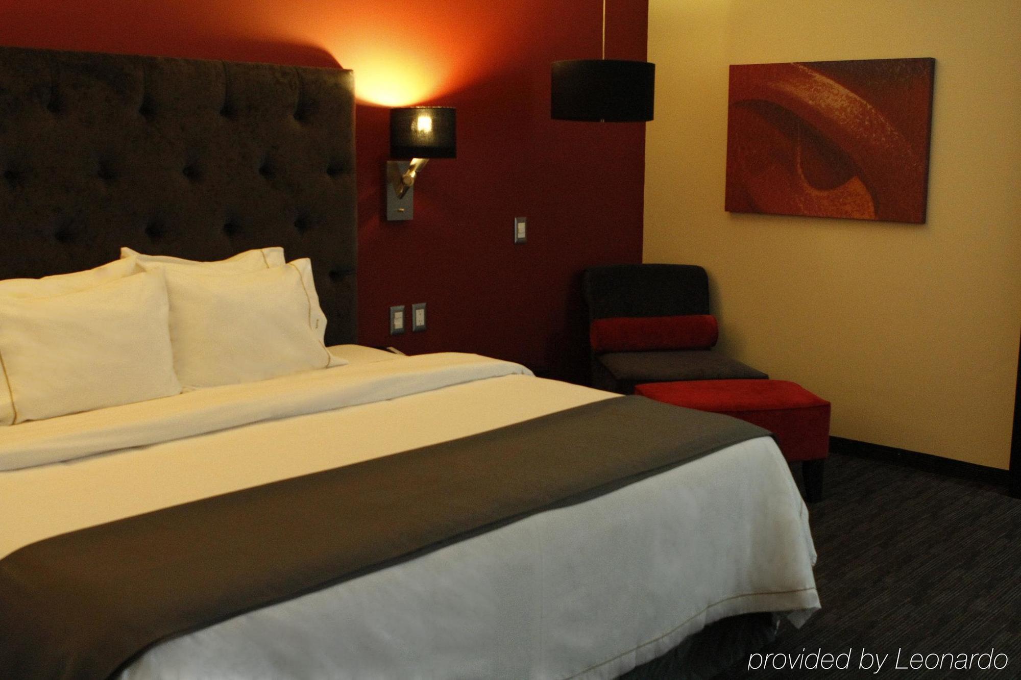 Holiday Inn Express Toluca Galerias Metepec By Ihg Ruang foto